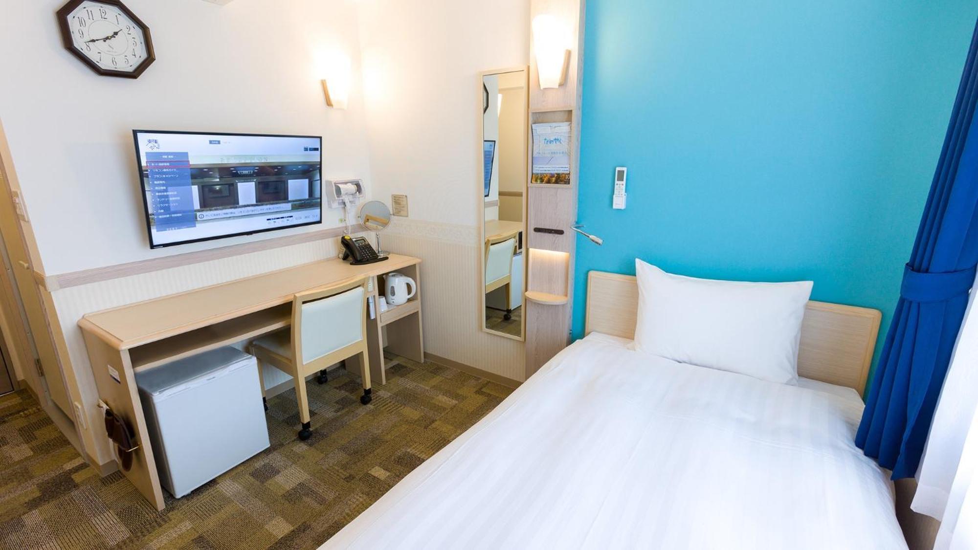 Toyoko Inn Marugame Ekimae Habitación foto