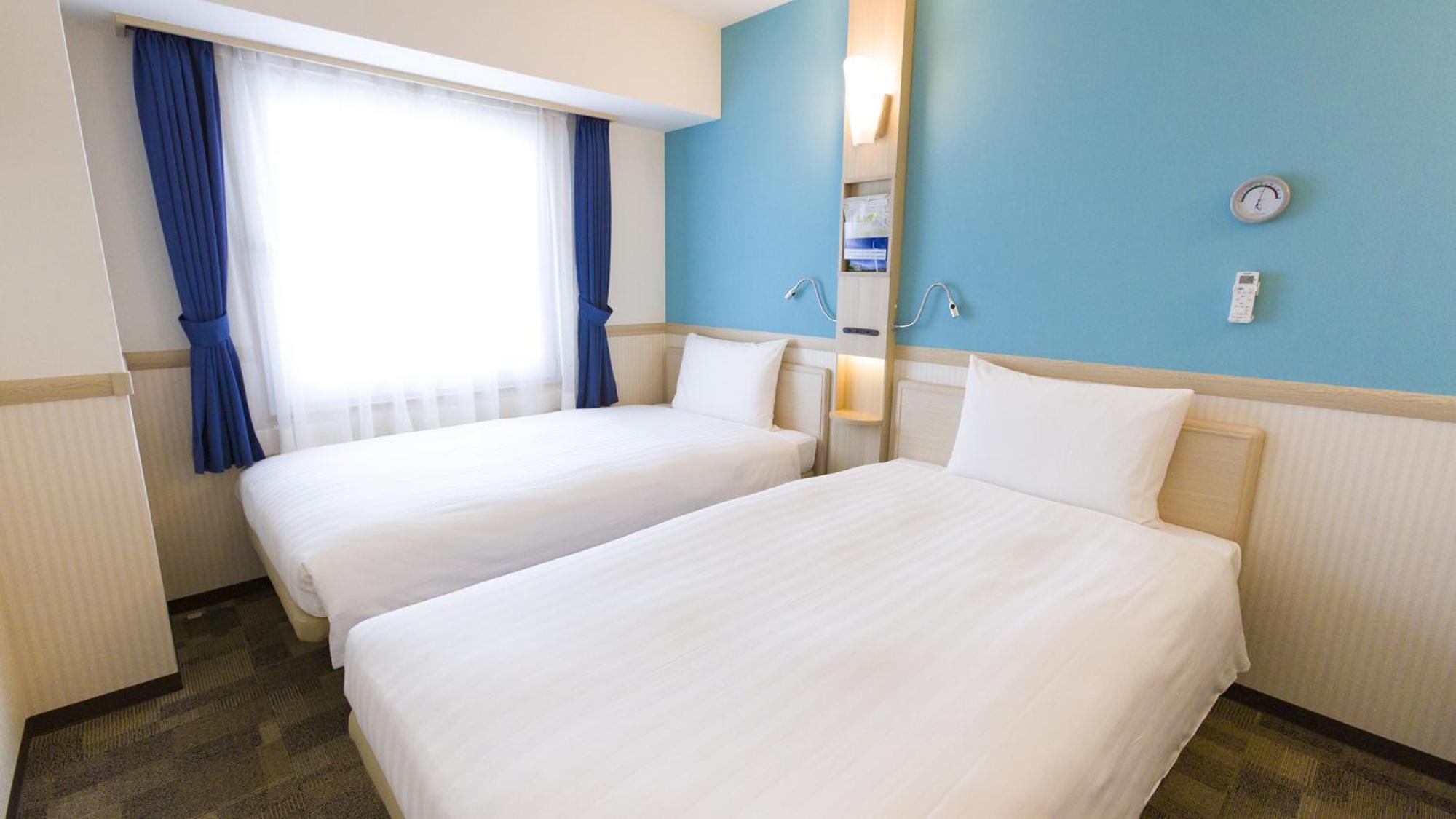 Toyoko Inn Marugame Ekimae Habitación foto